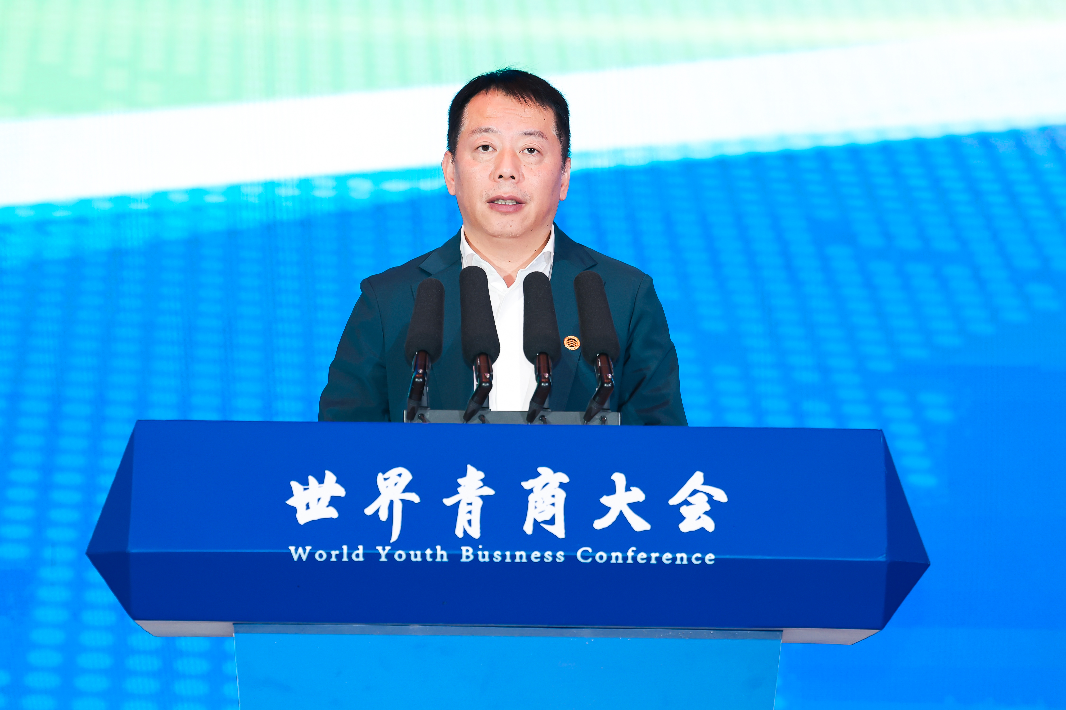 1764054379195944.jpg 0L9A1667__33152694.jpg